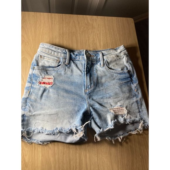 lululemon athletica Pants - LuLu-DRIFTWOOD-W24/ L 3 1/2- Jean Shorts-Womens- Excellent Condition